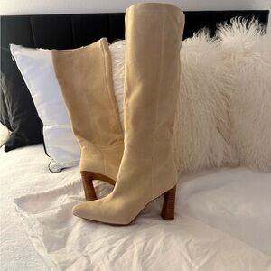 Vince Suede Knee-High Boots Neutral Beige Size 9.5 NWT